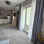 With Pool Casa Bianca Διαμέρισμα Matohanci