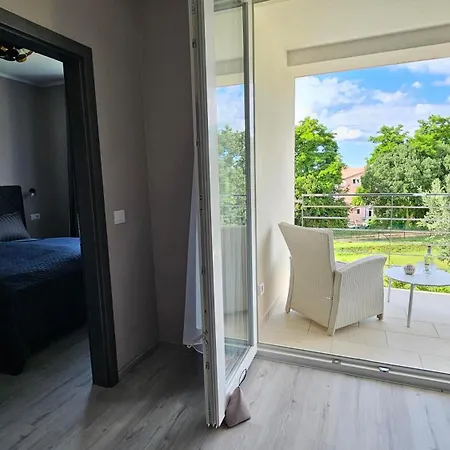 With Pool Casa Bianca Lejlighed Matohanci