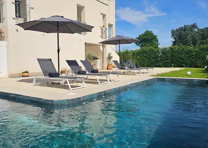 With Pool Casa Bianca * Matohanci