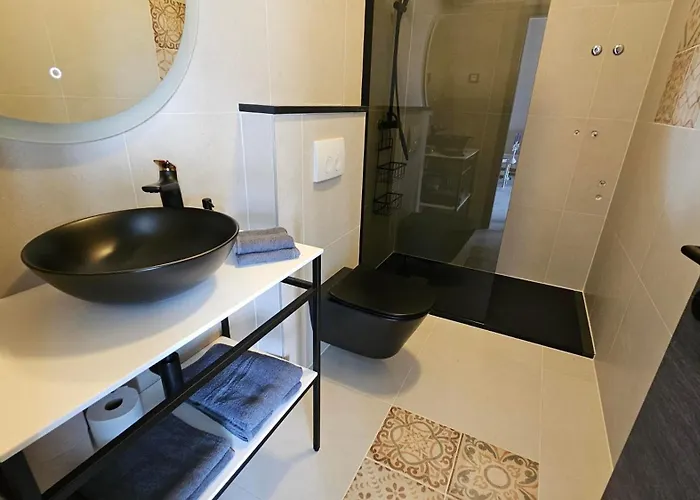 With Pool Casa Bianca Apartman *