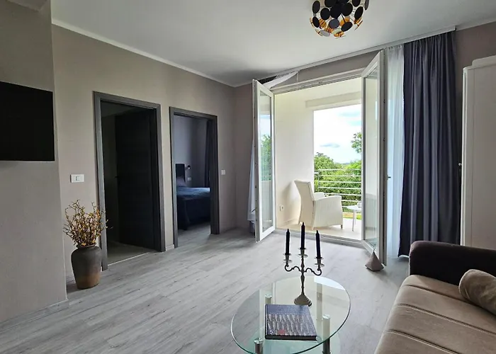 With Pool Casa Bianca * Matohanci