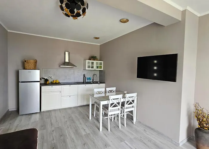 With Pool Casa Bianca *